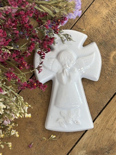 Croix en Faïence fabriquée à Desvres